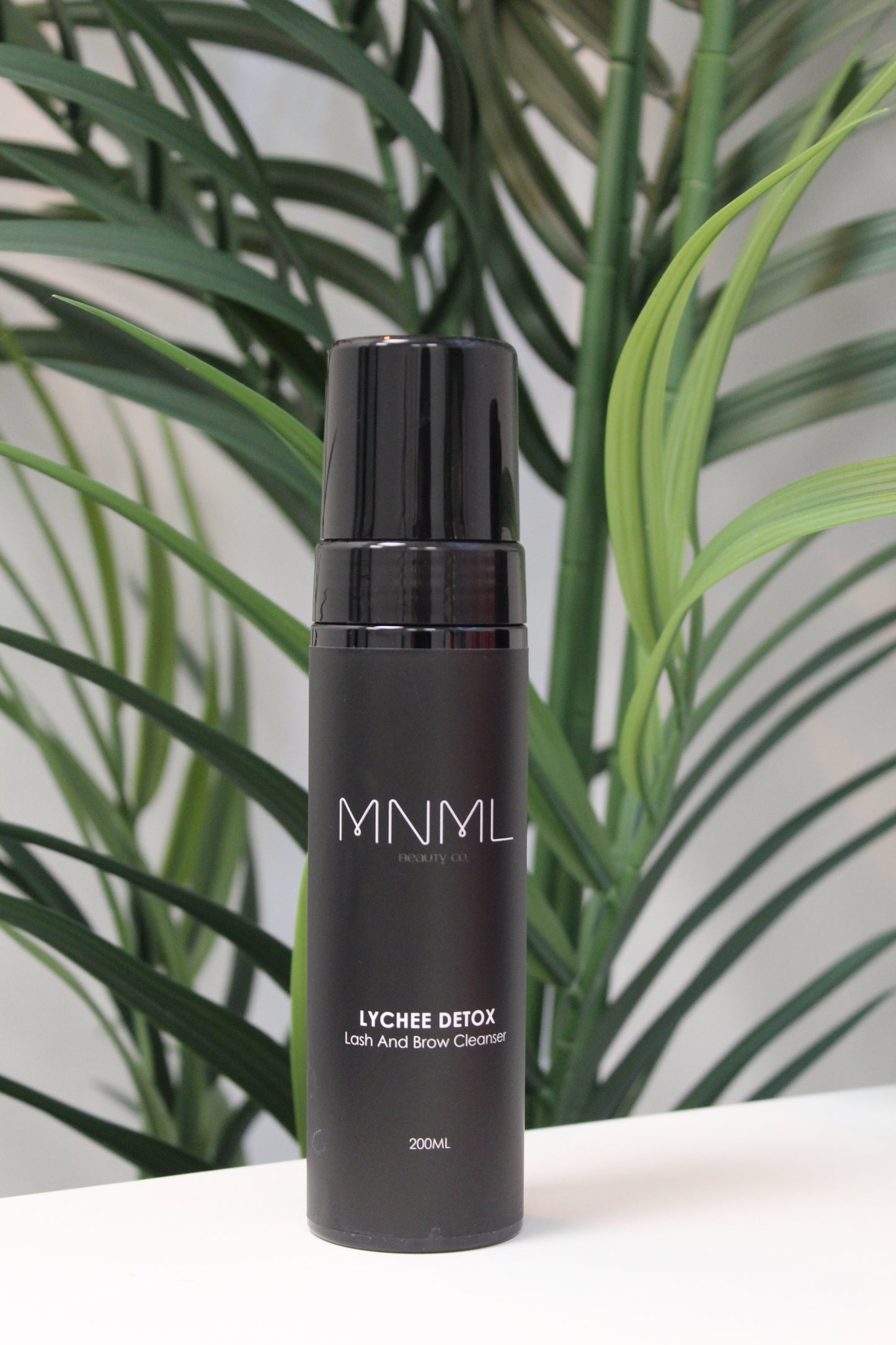Eyelash extension shampoo