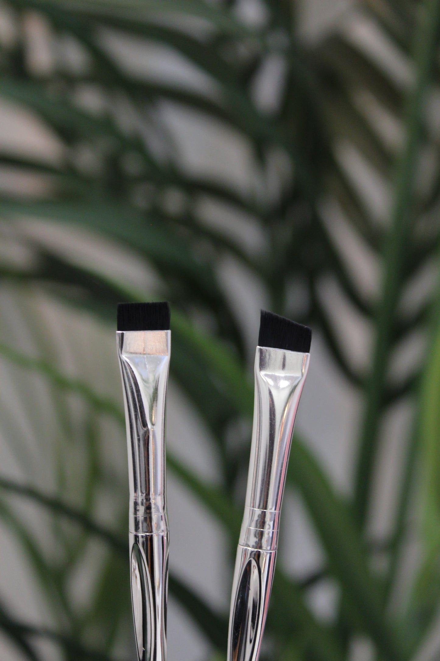 eyebrows brushes